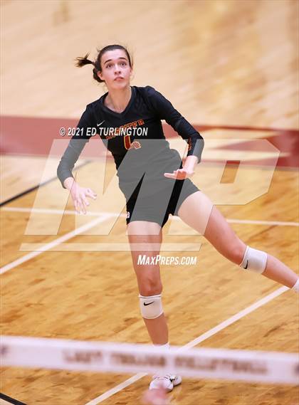 Thumbnail 1 in Sequoyah @ Lassiter photogallery.