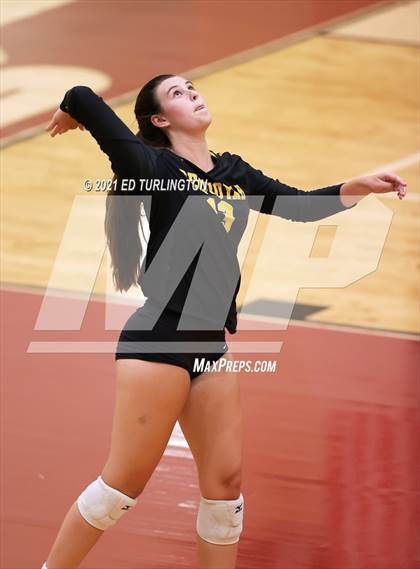 Thumbnail 3 in Sequoyah @ Lassiter photogallery.