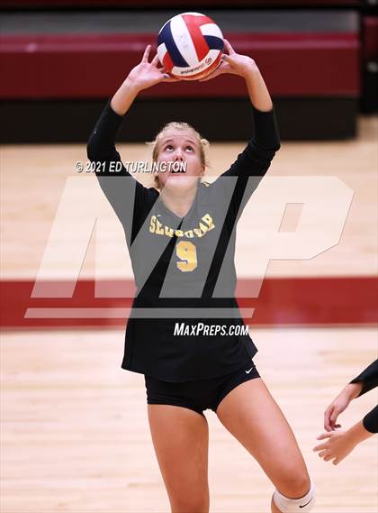 Thumbnail 2 in Sequoyah @ Lassiter photogallery.