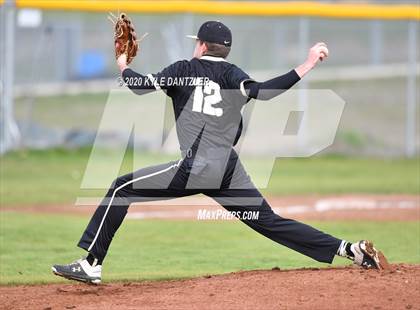 Thumbnail 1 in Whitewright vs Mt. Vernon (Blue Ridge Tournament) photogallery.