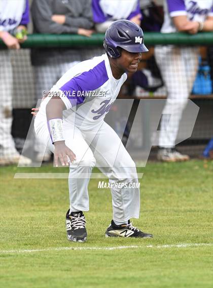 Thumbnail 2 in Whitewright vs Mt. Vernon (Blue Ridge Tournament) photogallery.