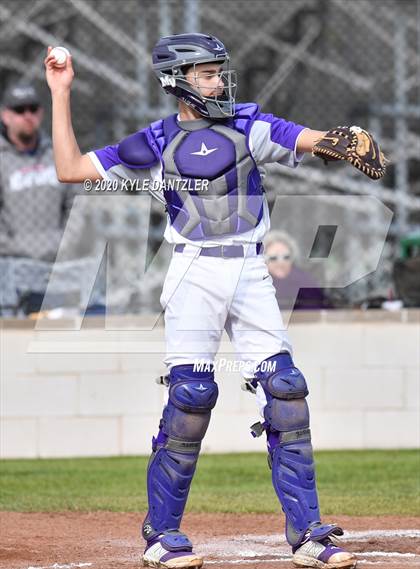 Thumbnail 1 in Whitewright vs Mt. Vernon (Blue Ridge Tournament) photogallery.