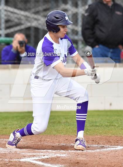 Thumbnail 1 in Whitewright vs Mt. Vernon (Blue Ridge Tournament) photogallery.