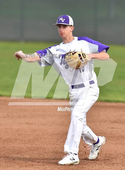Thumbnail 3 in Whitewright vs Mt. Vernon (Blue Ridge Tournament) photogallery.