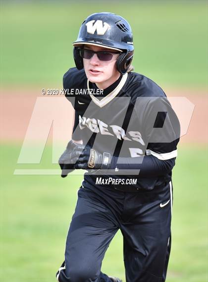 Thumbnail 2 in Whitewright vs Mt. Vernon (Blue Ridge Tournament) photogallery.