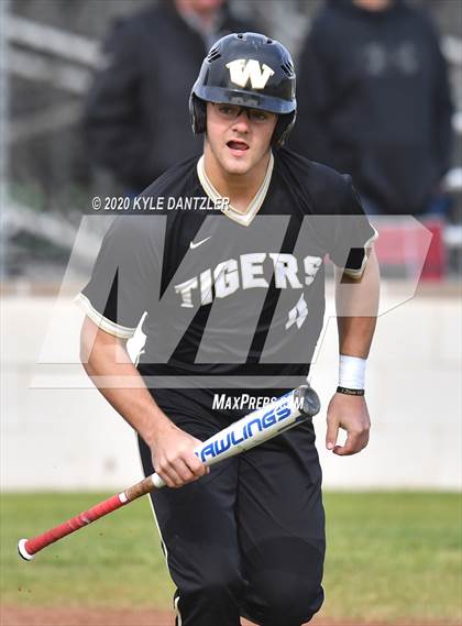 Thumbnail 3 in Whitewright vs Mt. Vernon (Blue Ridge Tournament) photogallery.