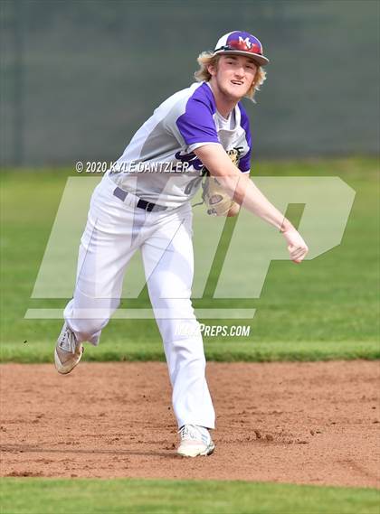 Thumbnail 3 in Whitewright vs Mt. Vernon (Blue Ridge Tournament) photogallery.