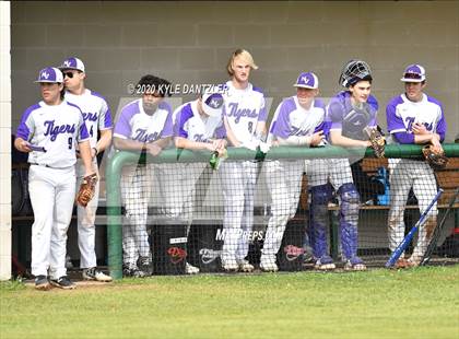 Thumbnail 2 in Whitewright vs Mt. Vernon (Blue Ridge Tournament) photogallery.