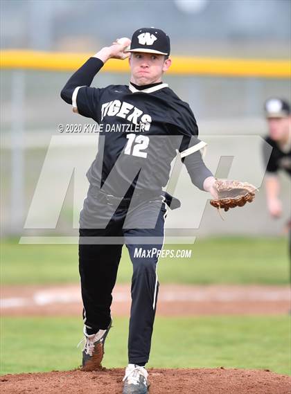 Thumbnail 3 in Whitewright vs Mt. Vernon (Blue Ridge Tournament) photogallery.