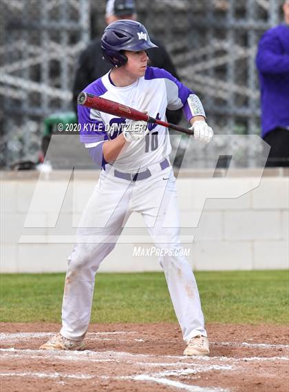 Thumbnail 1 in Whitewright vs Mt. Vernon (Blue Ridge Tournament) photogallery.