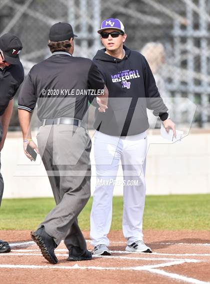 Thumbnail 1 in Whitewright vs Mt. Vernon (Blue Ridge Tournament) photogallery.