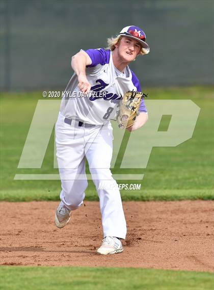 Thumbnail 2 in Whitewright vs Mt. Vernon (Blue Ridge Tournament) photogallery.