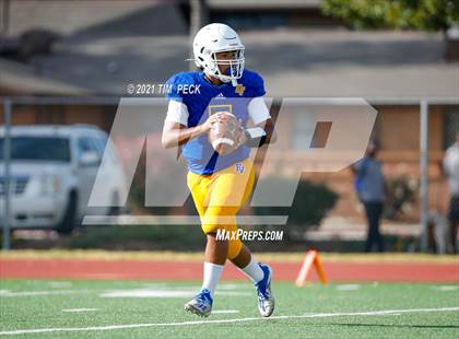Thumbnail 1 in Los Alamitos @ Fountain Valley photogallery.