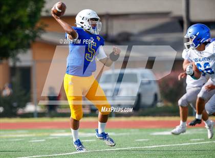 Thumbnail 2 in Los Alamitos @ Fountain Valley photogallery.