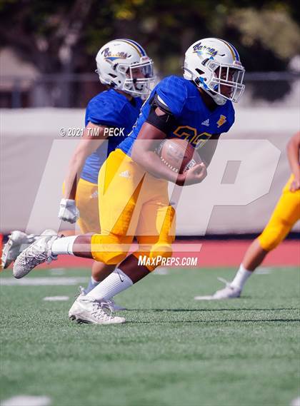 Thumbnail 1 in Los Alamitos @ Fountain Valley photogallery.