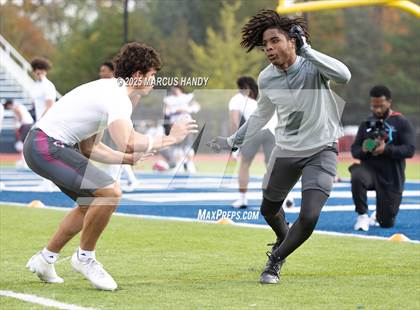 Thumbnail 3 in La Salle College vs. St. Joseph's Prep (PIAA 6A Round 1) photogallery.