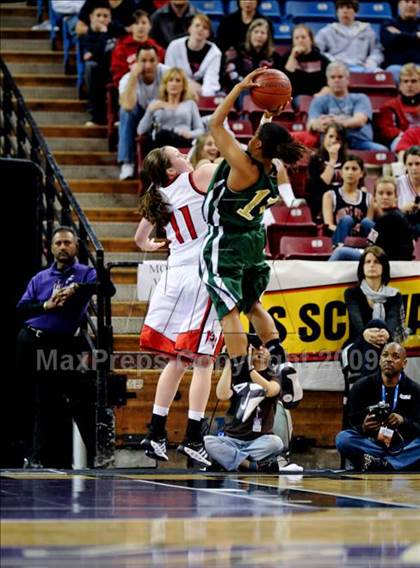 Thumbnail 2 in Poly vs. Monte Vista (CIF State D1 Final) photogallery.