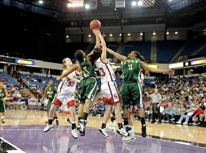 Thumbnail 1 in Poly vs. Monte Vista (CIF State D1 Final) photogallery.