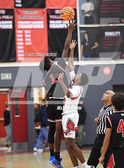 Thumbnail 3 in Antelope Valley vs. Rosamond photogallery.