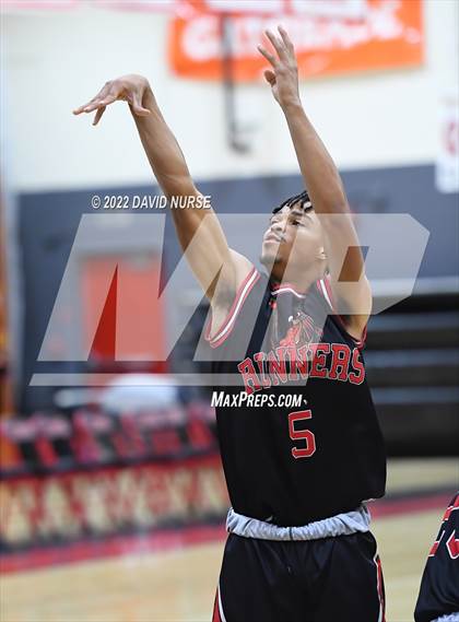Thumbnail 2 in Antelope Valley vs. Rosamond photogallery.