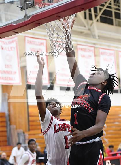 Thumbnail 2 in Antelope Valley vs. Rosamond photogallery.