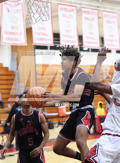 Thumbnail 3 in Antelope Valley vs. Rosamond photogallery.