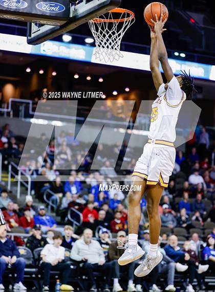 Thumbnail 3 in Cooper vs. Highlands photogallery.