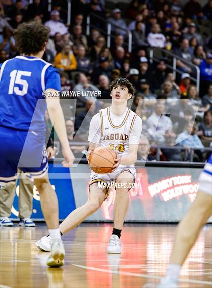 Thumbnail 1 in Cooper vs. Highlands photogallery.