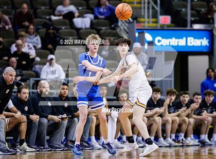 Thumbnail 1 in Cooper vs. Highlands photogallery.