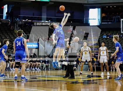 Thumbnail 1 in Cooper vs. Highlands photogallery.