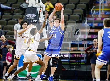 Thumbnail 1 in Cooper vs. Highlands photogallery.
