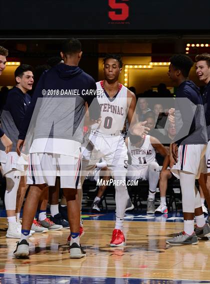 Thumbnail 3 in Archbishop Stepinac vs. Iona Prep (Crusader Classic)  photogallery.