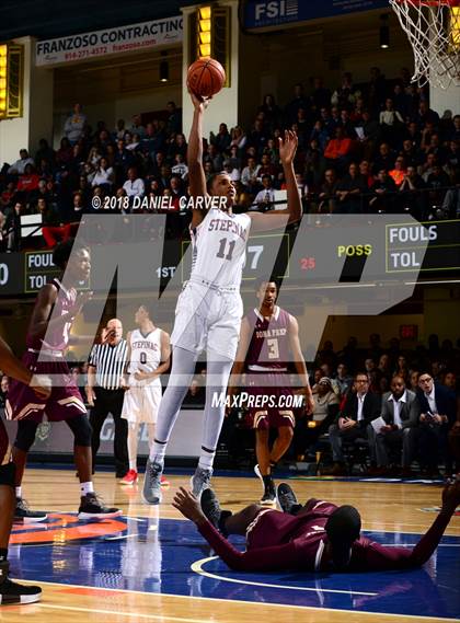 Thumbnail 2 in Archbishop Stepinac vs. Iona Prep (Crusader Classic)  photogallery.