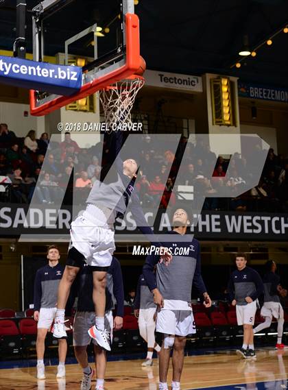 Thumbnail 2 in Archbishop Stepinac vs. Iona Prep (Crusader Classic)  photogallery.