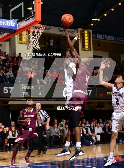 Thumbnail 2 in Archbishop Stepinac vs. Iona Prep (Crusader Classic)  photogallery.