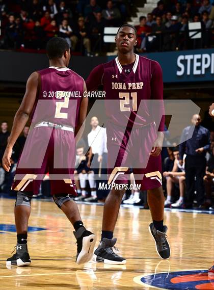 Thumbnail 1 in Archbishop Stepinac vs. Iona Prep (Crusader Classic)  photogallery.