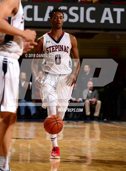 Thumbnail 3 in Archbishop Stepinac vs. Iona Prep (Crusader Classic)  photogallery.