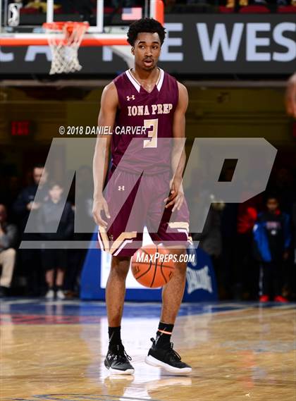 Thumbnail 3 in Archbishop Stepinac vs. Iona Prep (Crusader Classic)  photogallery.