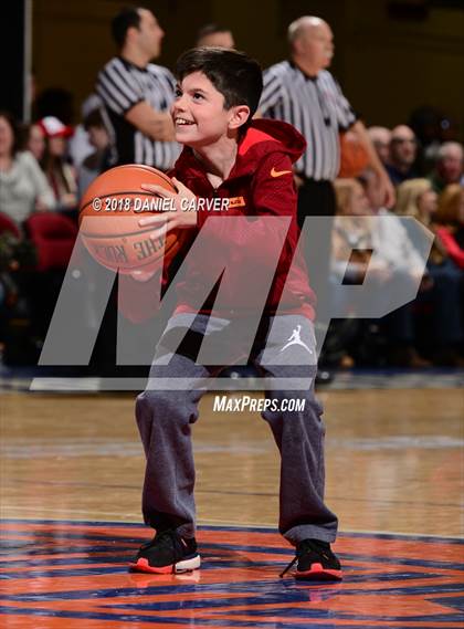 Thumbnail 1 in Archbishop Stepinac vs. Iona Prep (Crusader Classic)  photogallery.
