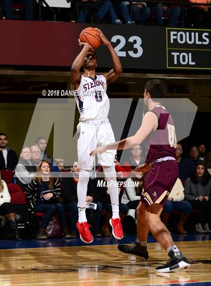 Thumbnail 2 in Archbishop Stepinac vs. Iona Prep (Crusader Classic)  photogallery.