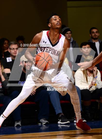 Thumbnail 1 in Archbishop Stepinac vs. Iona Prep (Crusader Classic)  photogallery.