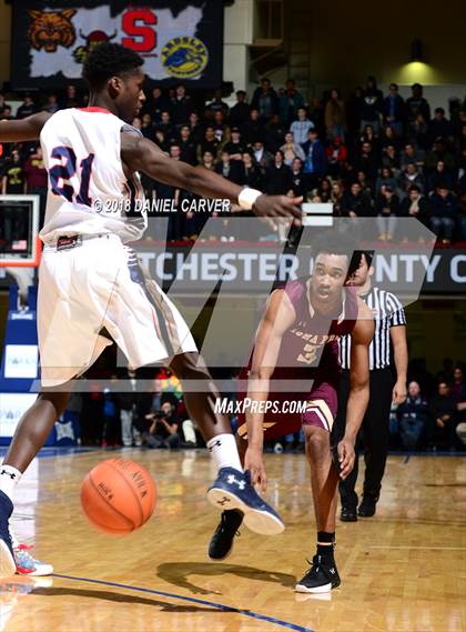 Thumbnail 3 in Archbishop Stepinac vs. Iona Prep (Crusader Classic)  photogallery.
