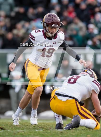 Thumbnail 3 in Glenbard West vs. Loyola Academy (IHSA Class 8A Semifinal) photogallery.