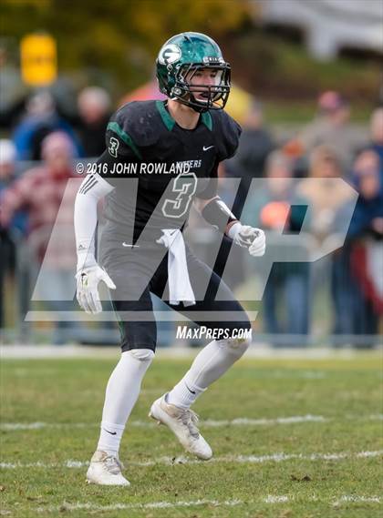 Thumbnail 3 in Glenbard West vs. Loyola Academy (IHSA Class 8A Semifinal) photogallery.