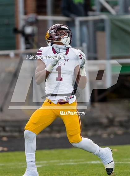 Thumbnail 1 in Glenbard West vs. Loyola Academy (IHSA Class 8A Semifinal) photogallery.