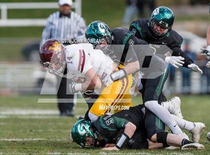 Thumbnail 3 in Glenbard West vs. Loyola Academy (IHSA Class 8A Semifinal) photogallery.