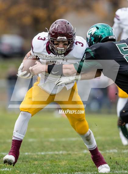 Thumbnail 2 in Glenbard West vs. Loyola Academy (IHSA Class 8A Semifinal) photogallery.