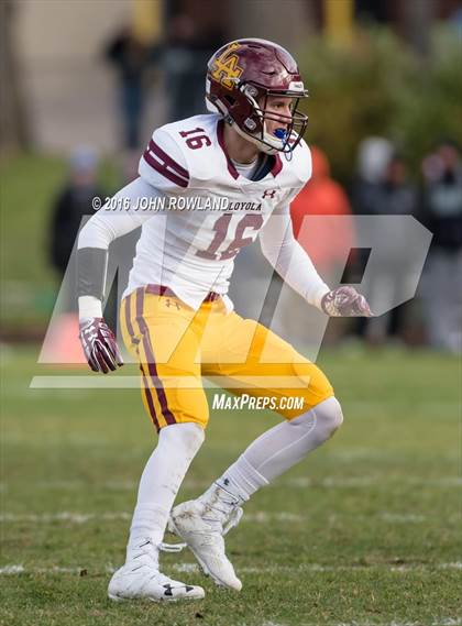 Thumbnail 2 in Glenbard West vs. Loyola Academy (IHSA Class 8A Semifinal) photogallery.