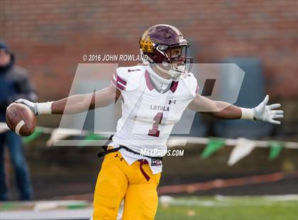 Thumbnail 3 in Glenbard West vs. Loyola Academy (IHSA Class 8A Semifinal) photogallery.