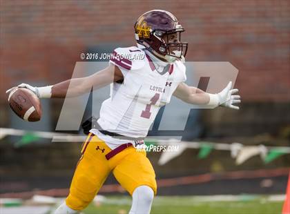 Thumbnail 1 in Glenbard West vs. Loyola Academy (IHSA Class 8A Semifinal) photogallery.